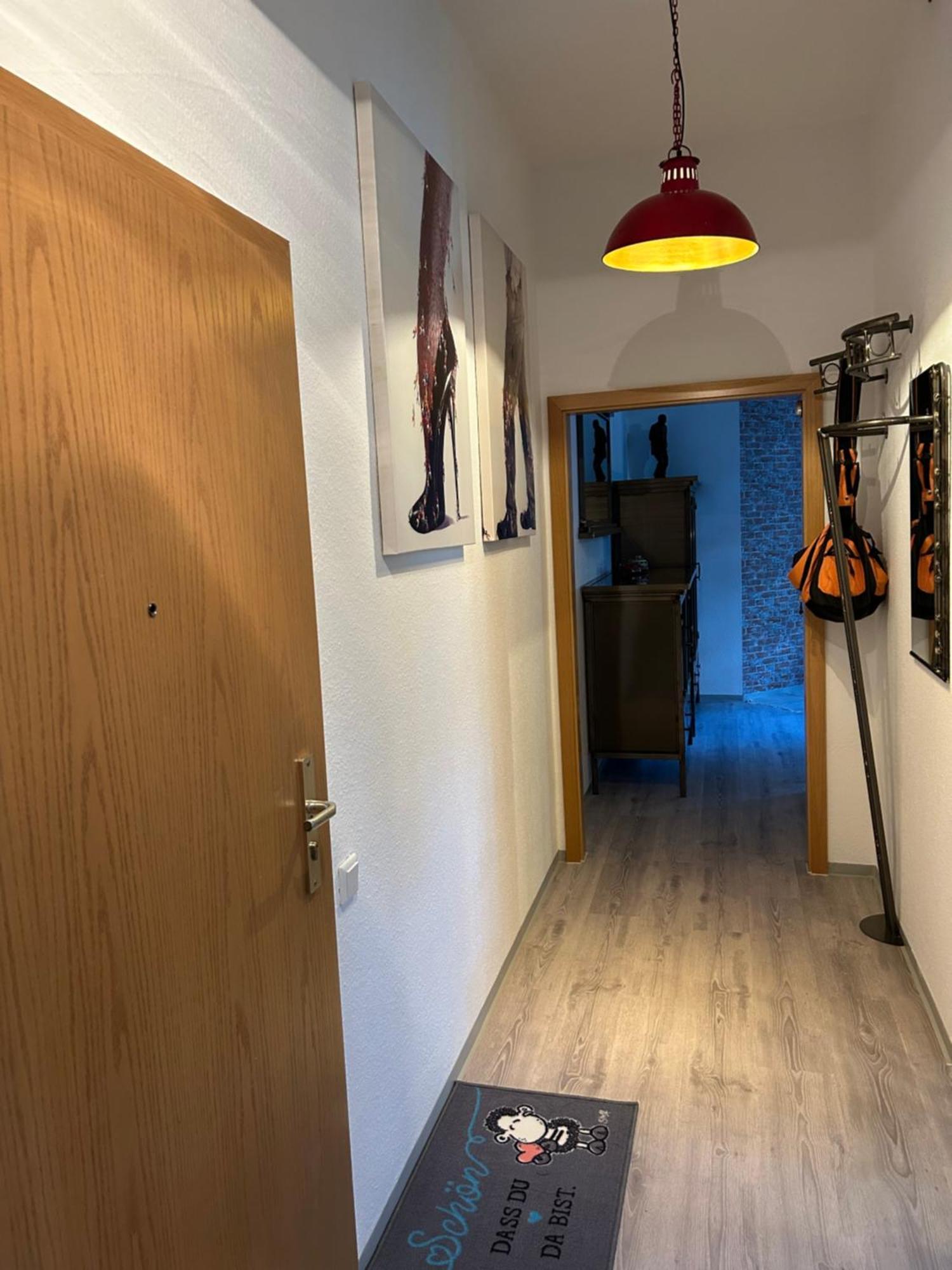 Ruhige Wohnung Im Fabrikstil In Chemnitz Luaran gambar